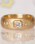HD 105 | Asscher Cut Diamond Celestial Band