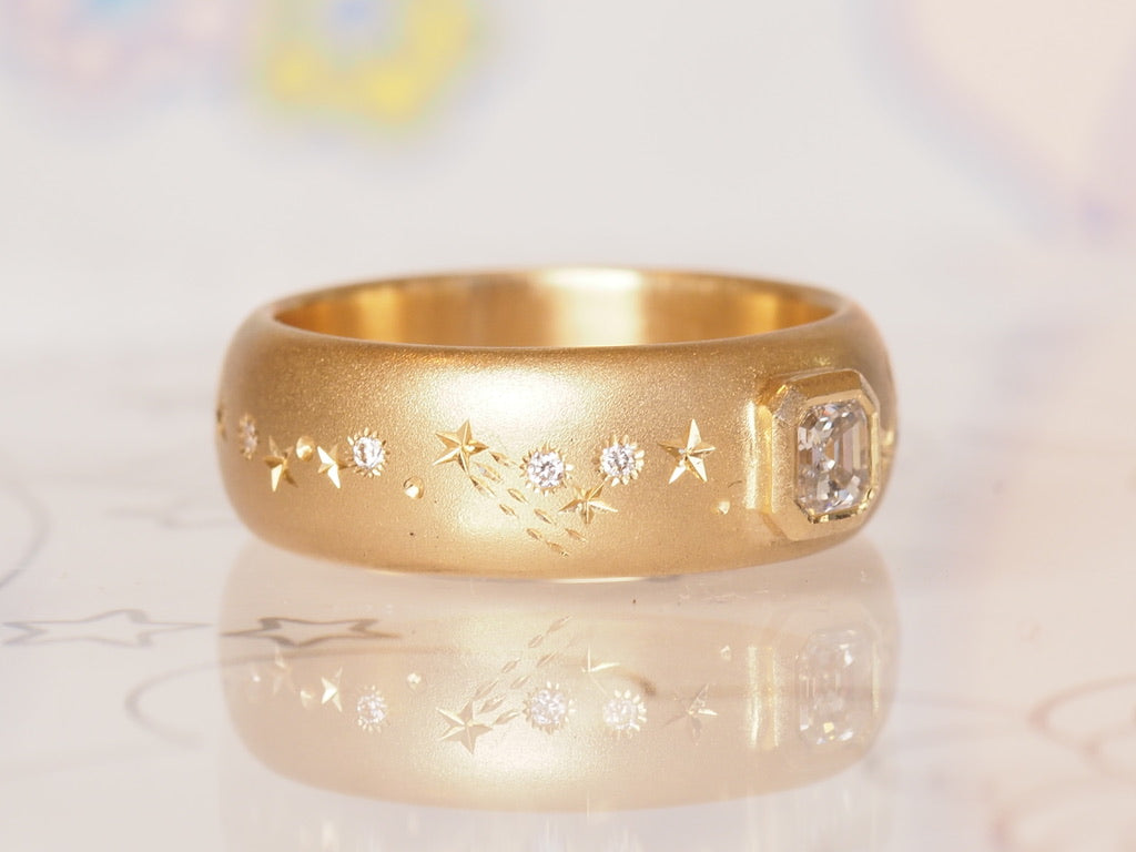 HD 105 | Asscher Cut Diamond Celestial Band