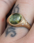 GR406 | 9mm Light Green Tourmaline Galileo Ring