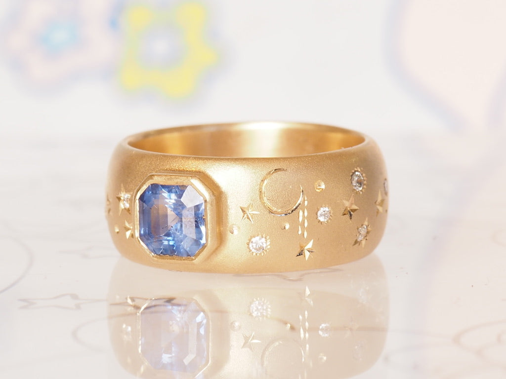 HD 104 | Blue Sapphire 9mm Celestial Band