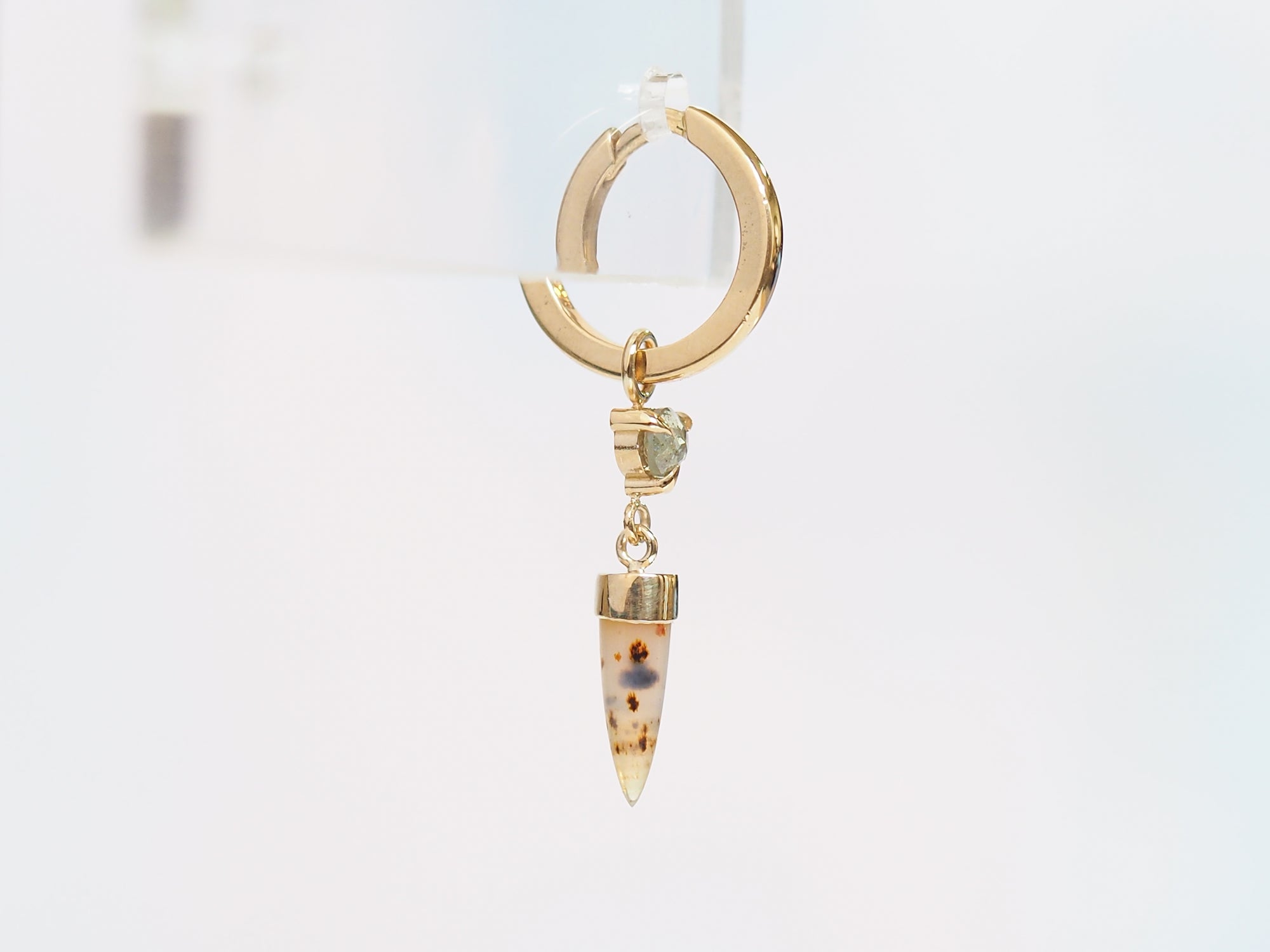 SS232 | Unicorn Horn Dangle | Grey Diamond | Montana Agate