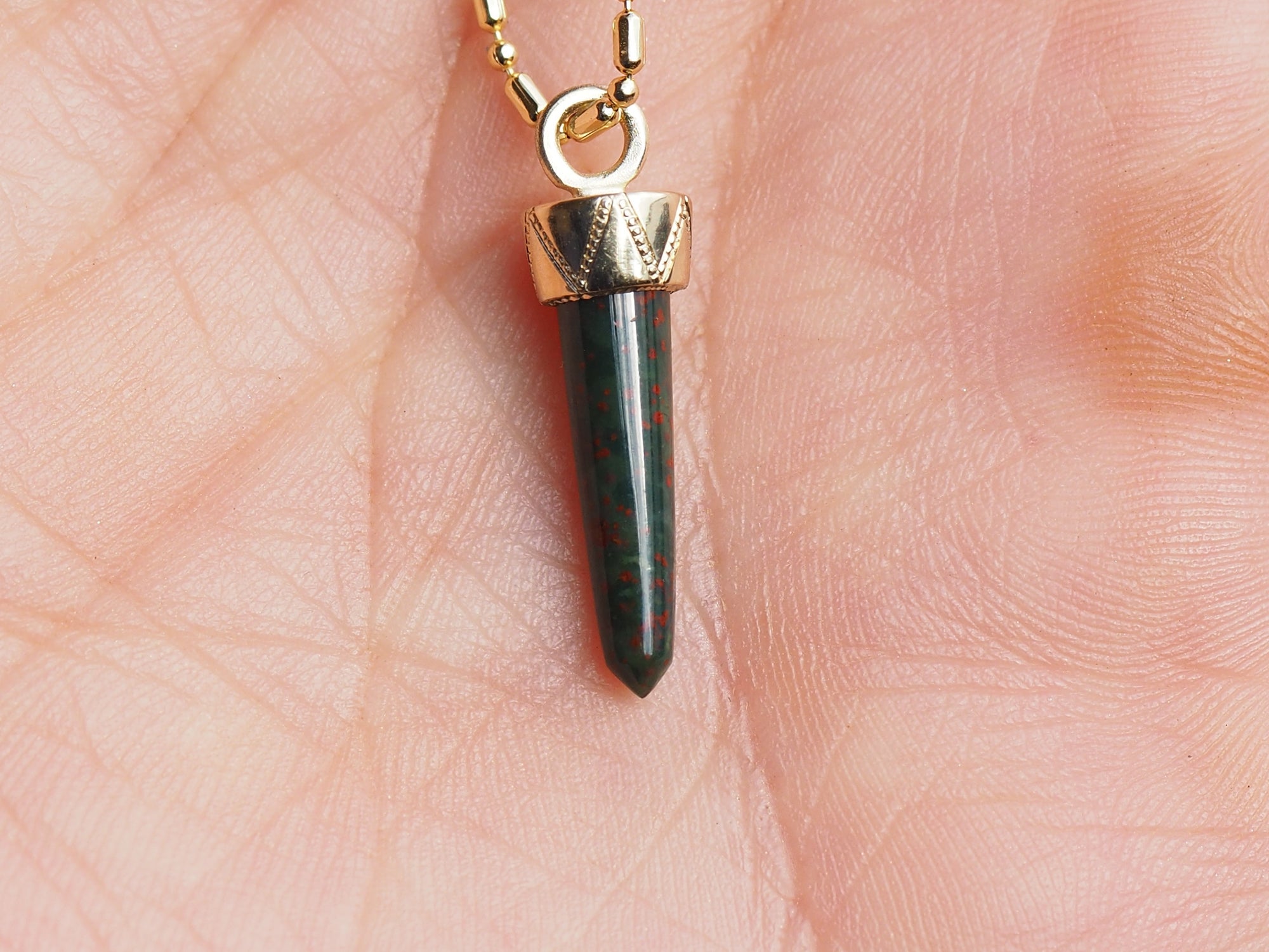 SS219 | Bloodstone Unicorn Horn