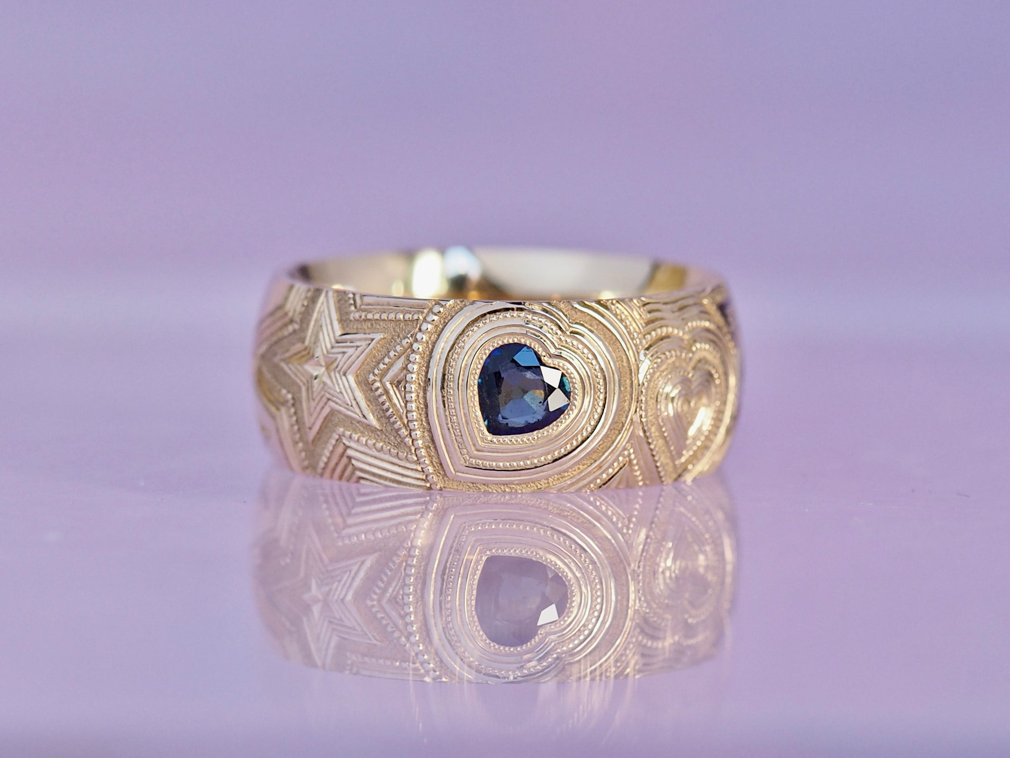 SS224 | Heart Band | blue sapphire | size 8.5