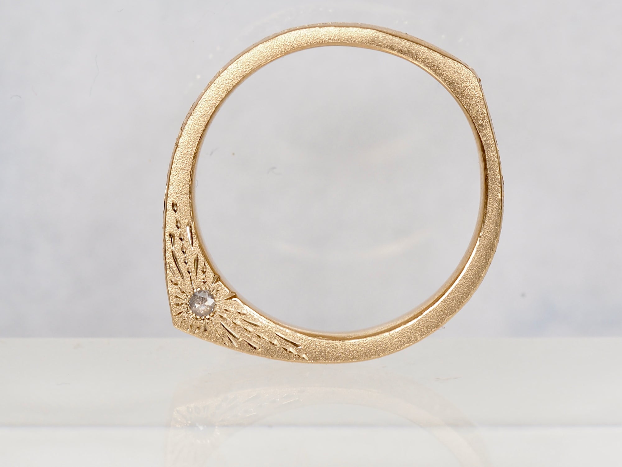 Rosecut Diamond | Engraved Slice Ring