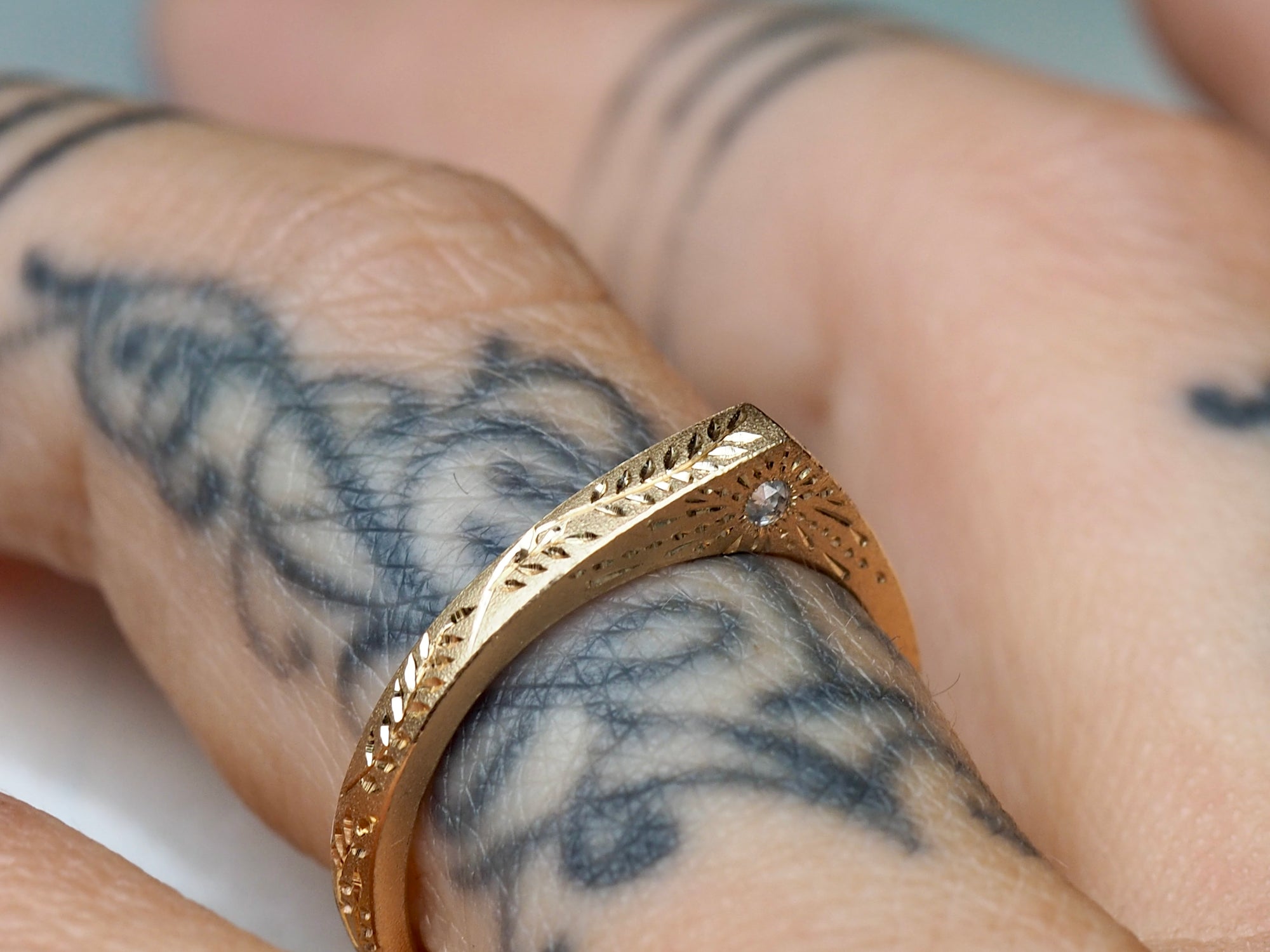 Rosecut Diamond | Engraved Slice Ring