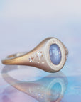 GR415 | N/S Oval Star Sapphire Galileo Pinky Ring