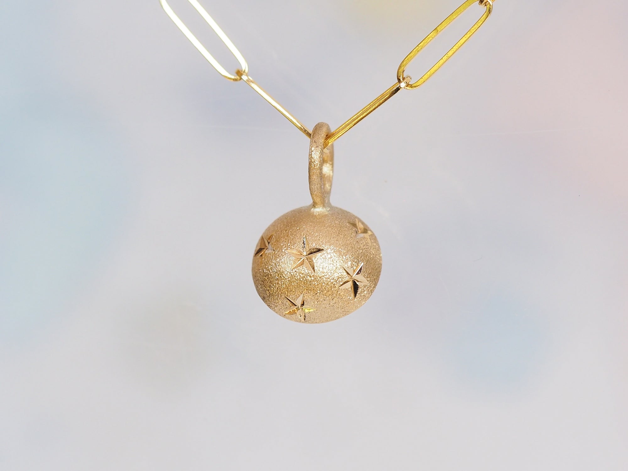 Moonstone #4 | Galileo Pendant | 10mm