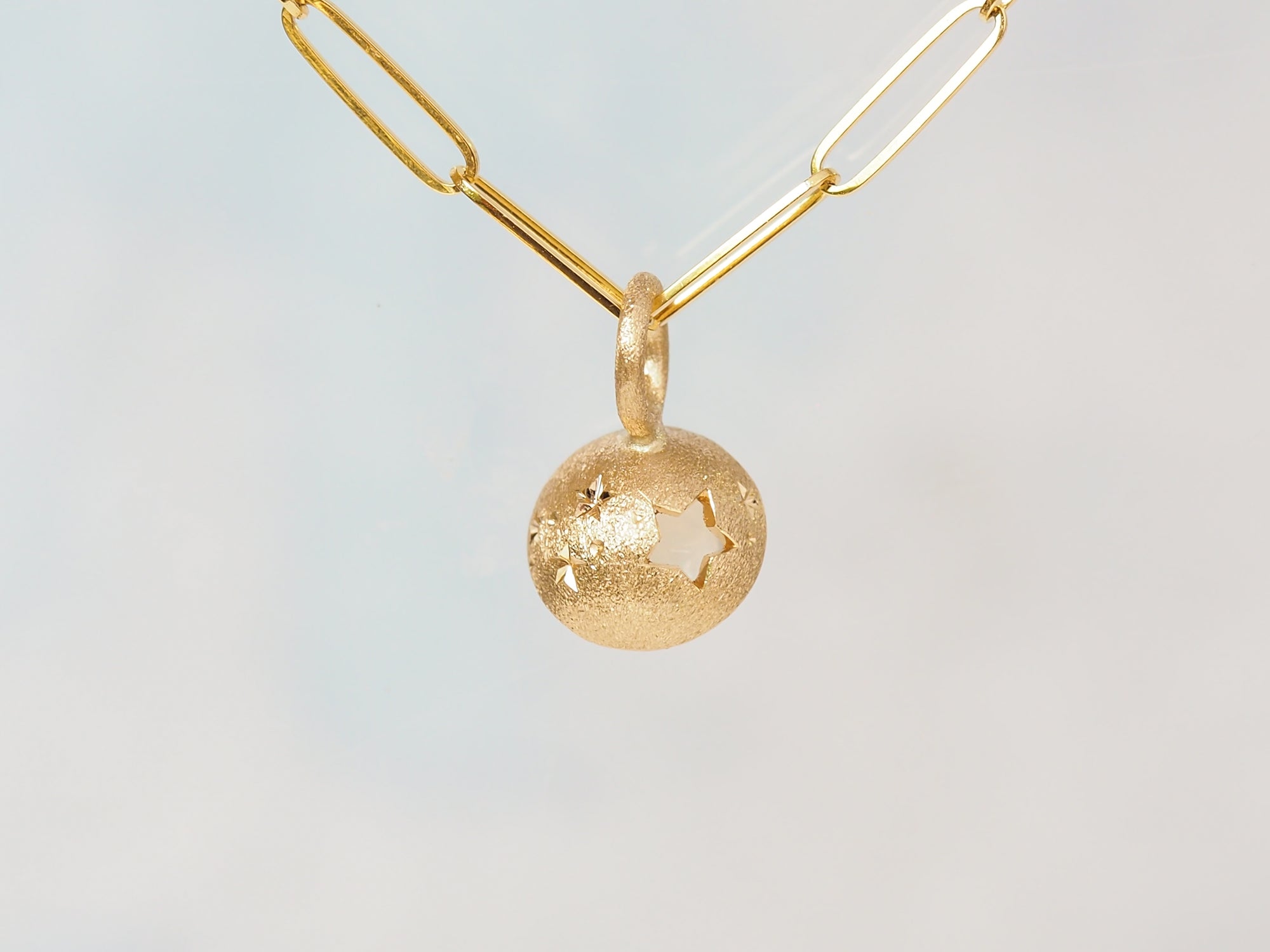 Moonstone #10 | Galileo Pendant | 8mm