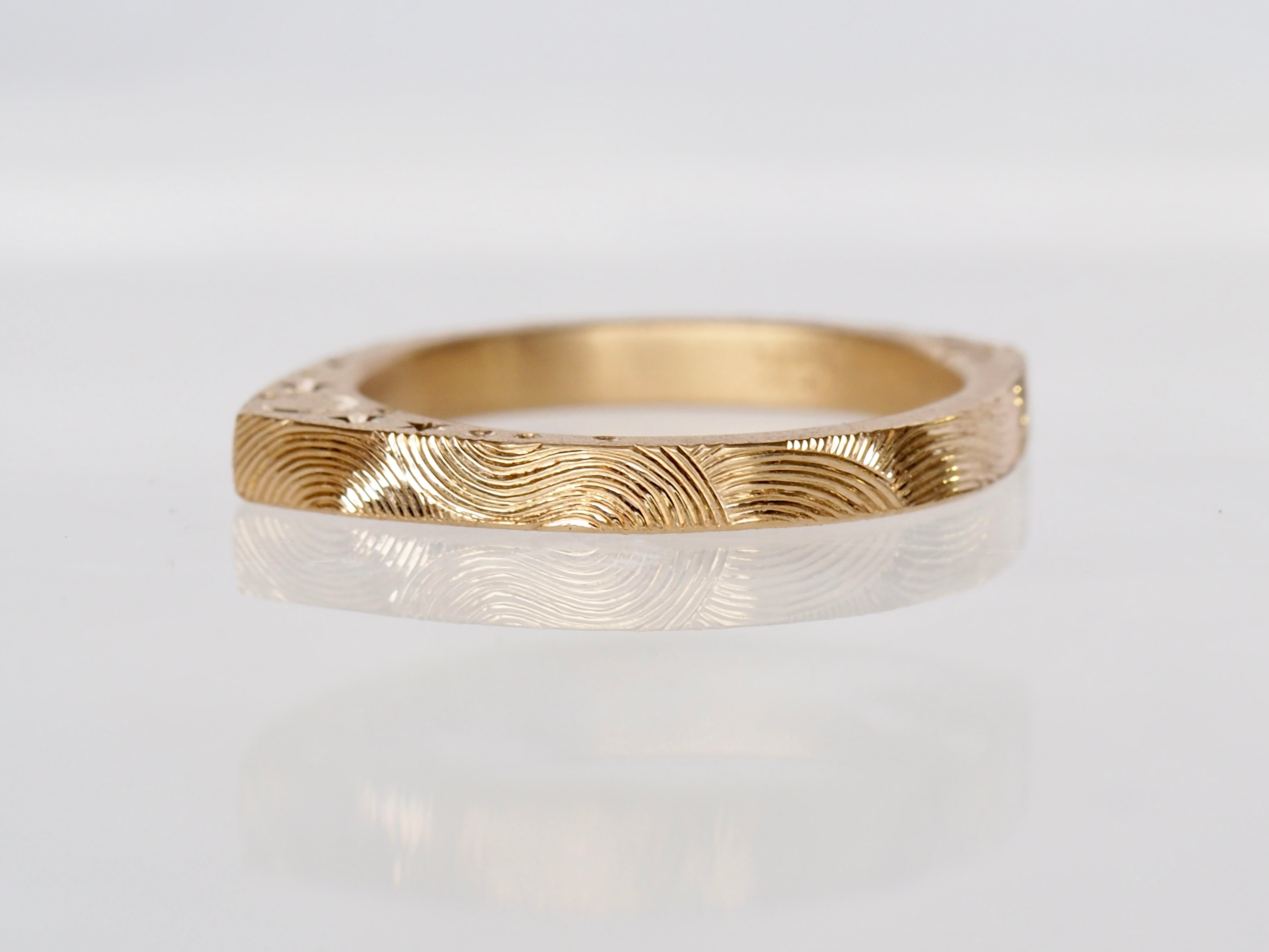 指輪・リング Pave Sculpted Wave Ring #3416 Celestial Wave | Engraved Slice Ring – Pieces of Starr