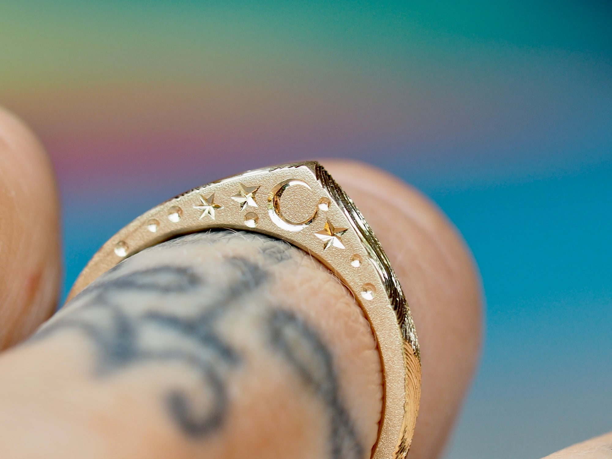 Celestial Wave | Engraved Slice Ring