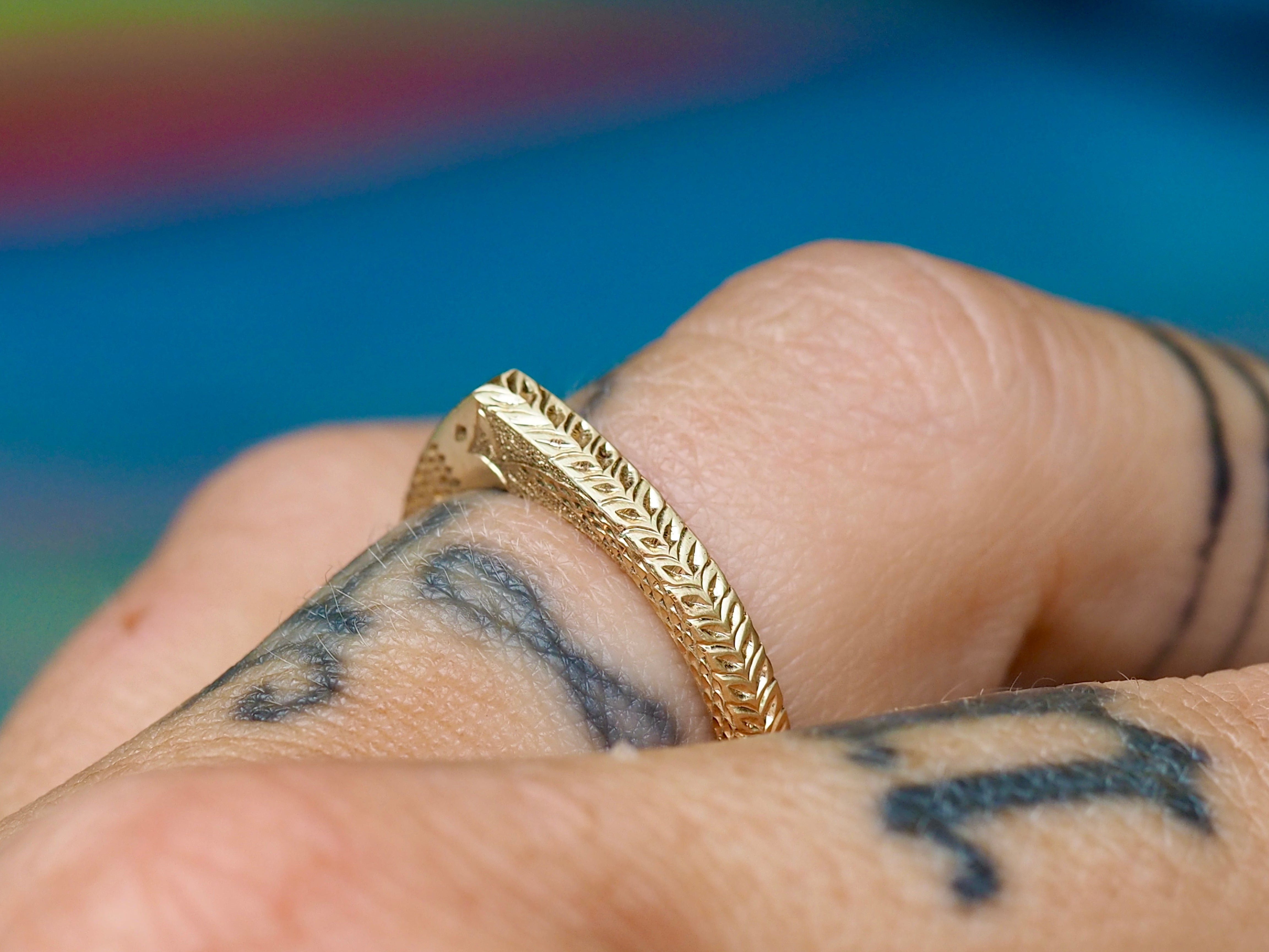 Snake | Engraved Slice Ring – Pieces of Starr